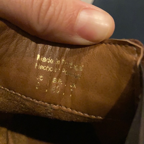 Also Wicoeni leather ankle boots - Picture 6 of 6